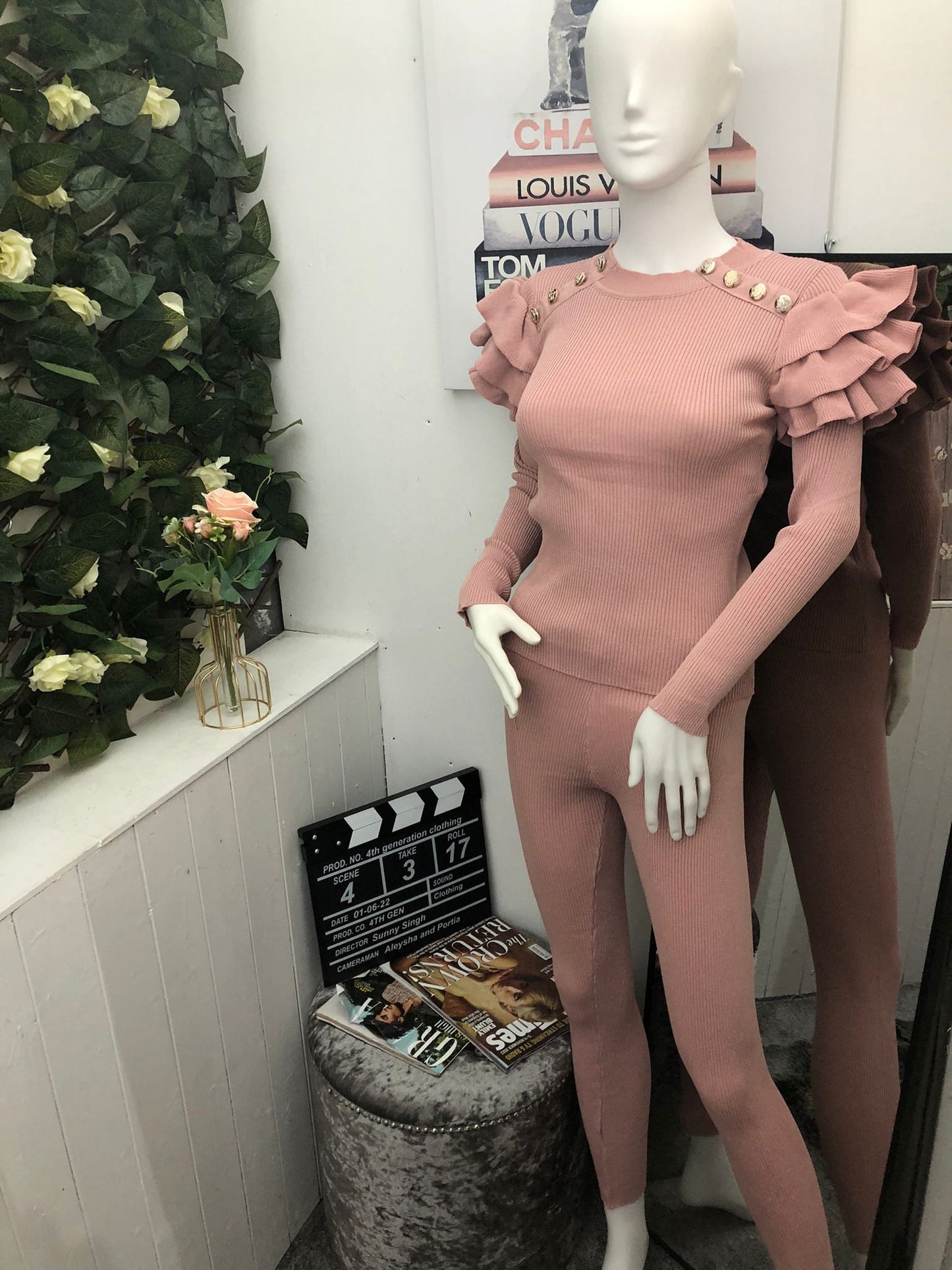 Long sleeve gold button ruffle set